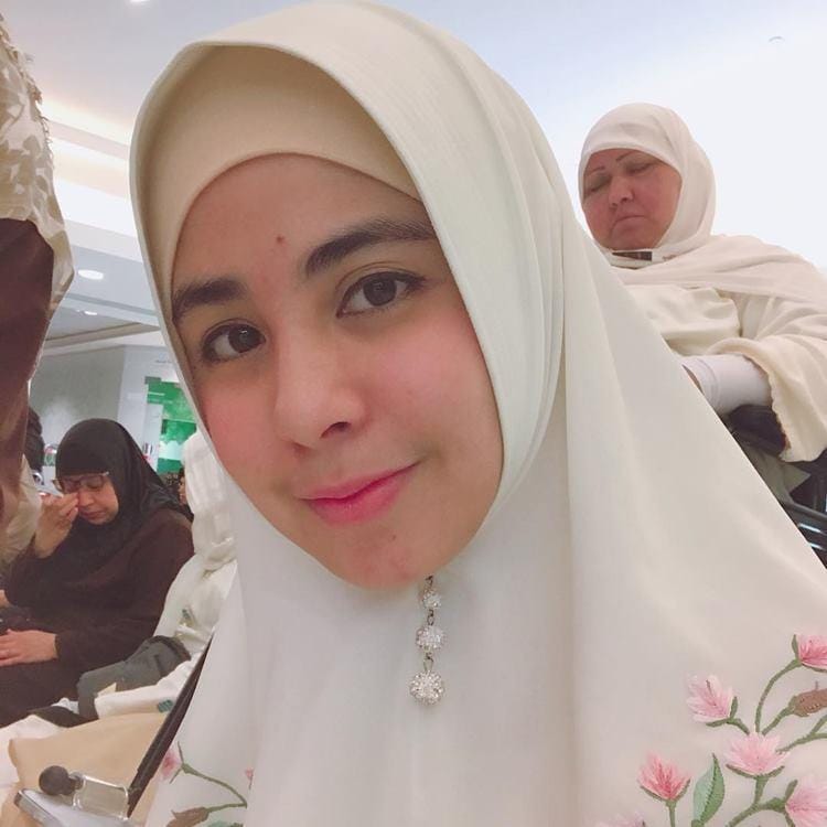 Instagram @ristytagor