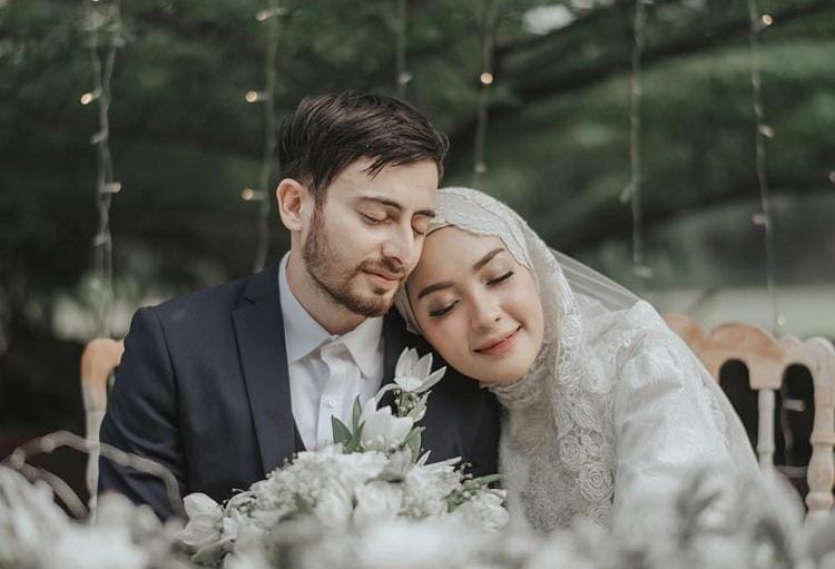 Pacaran Singkat, Ternyata Begini Kesibukan Hamidah Rachmayanti yang Dinikahi Aktor Irvan Farhad
