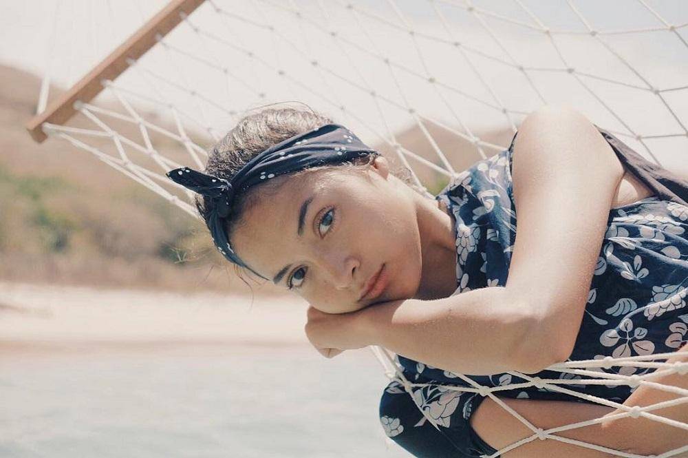 www.instagram.com/putrimarino