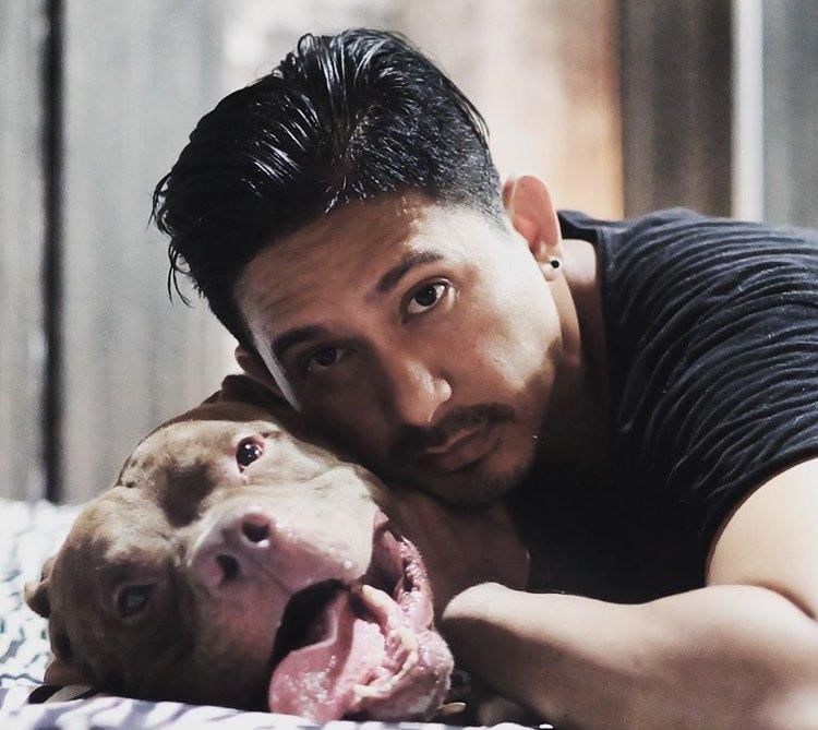 Instagram @tail_wagging