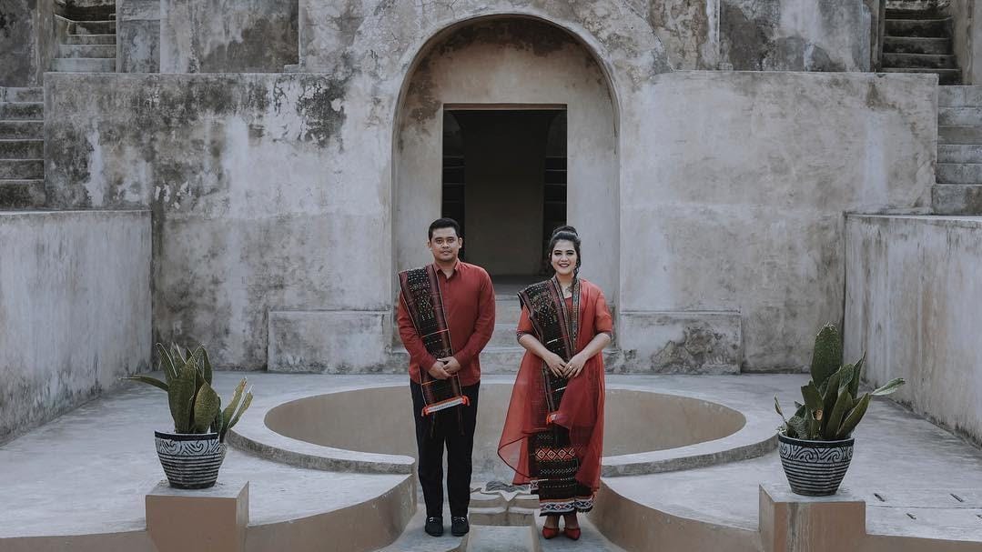 Menikah dengan Adat Solo, Diramalkan Ini Gaun Pengantin Kahiyang