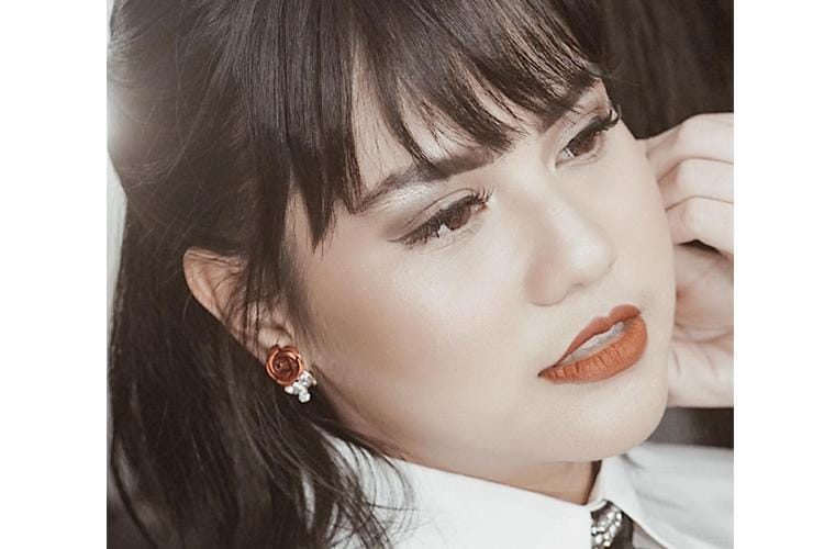 Instagram: @mytha_lestari