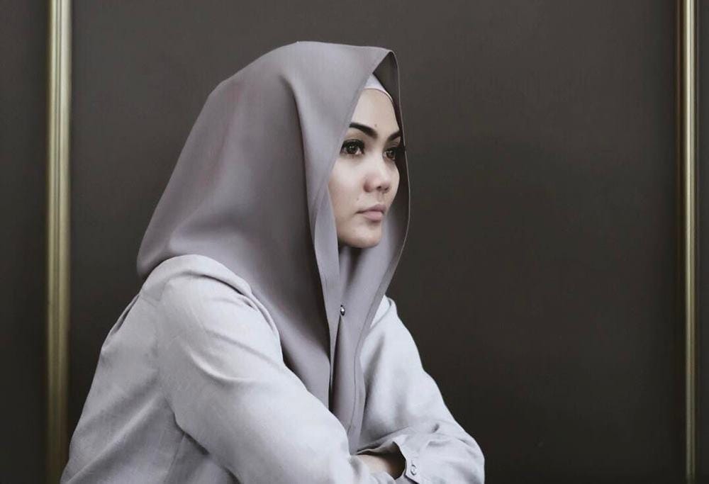 Instagram @rinanose16