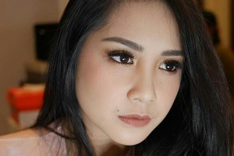 Instagram: @makeup_nagitaslavina