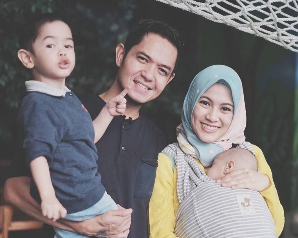 Instagram @ichasoebandono