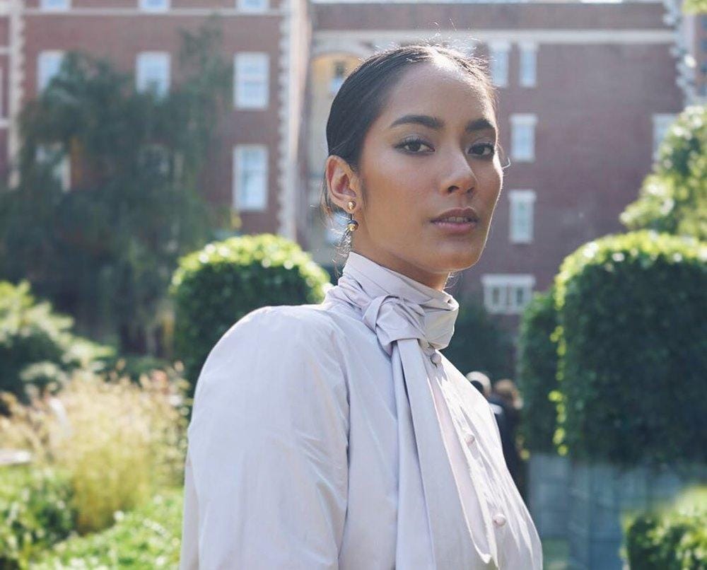 Instagram @tarabasro