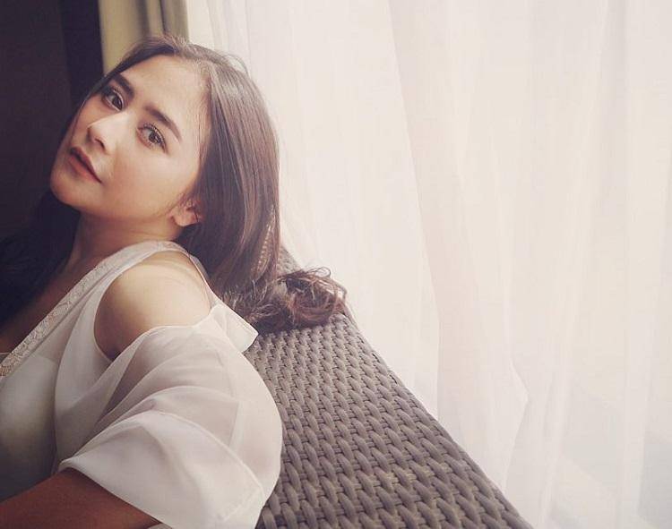 www.instagram.com/prillylatuconsina96