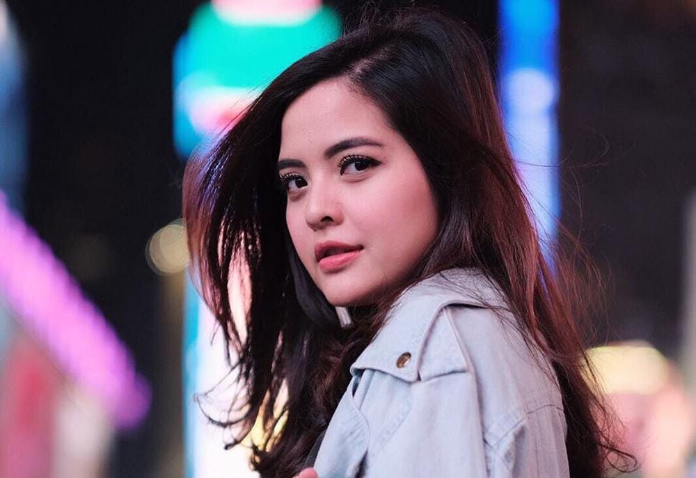 Instagram @tasyakamila