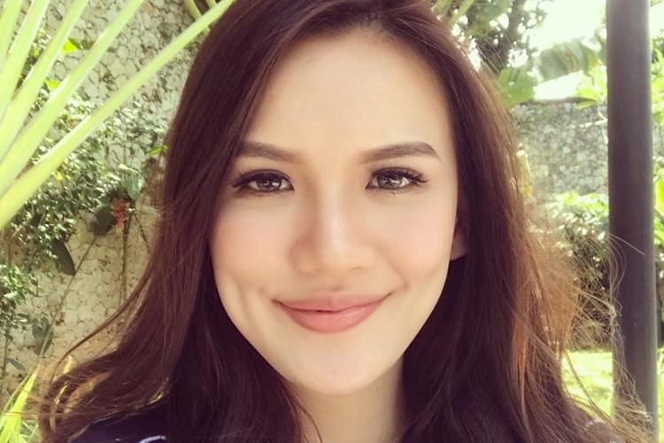 Instagram: @deasypriscilla