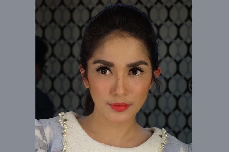 Instagram: @ussypratama