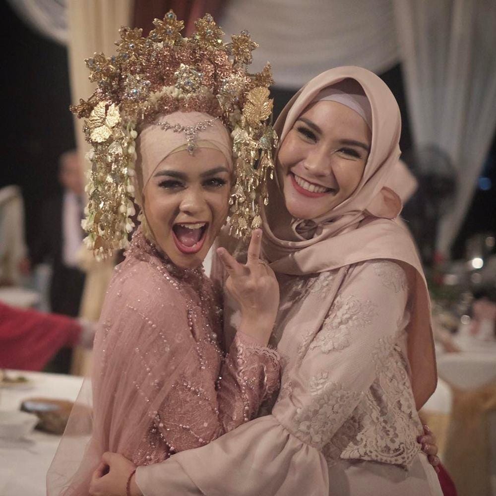 Instagram @zaskiadyamecca