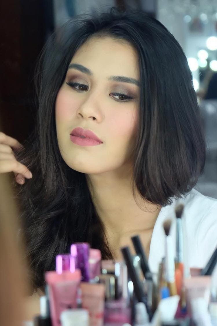 Instagram: @syahnazs