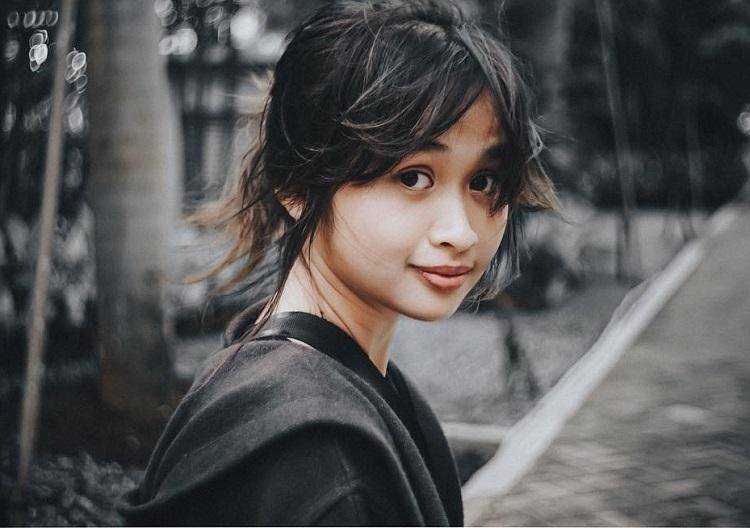 www.instagram.com/gritteagathaa