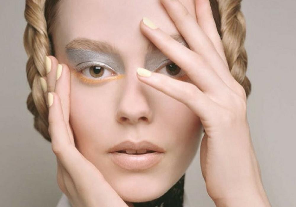 Dok. Pinterest/photographed by Brigitte Niedermair for Harper's Bazaar UK, May 2015