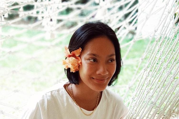 Instagram: @tarabasro