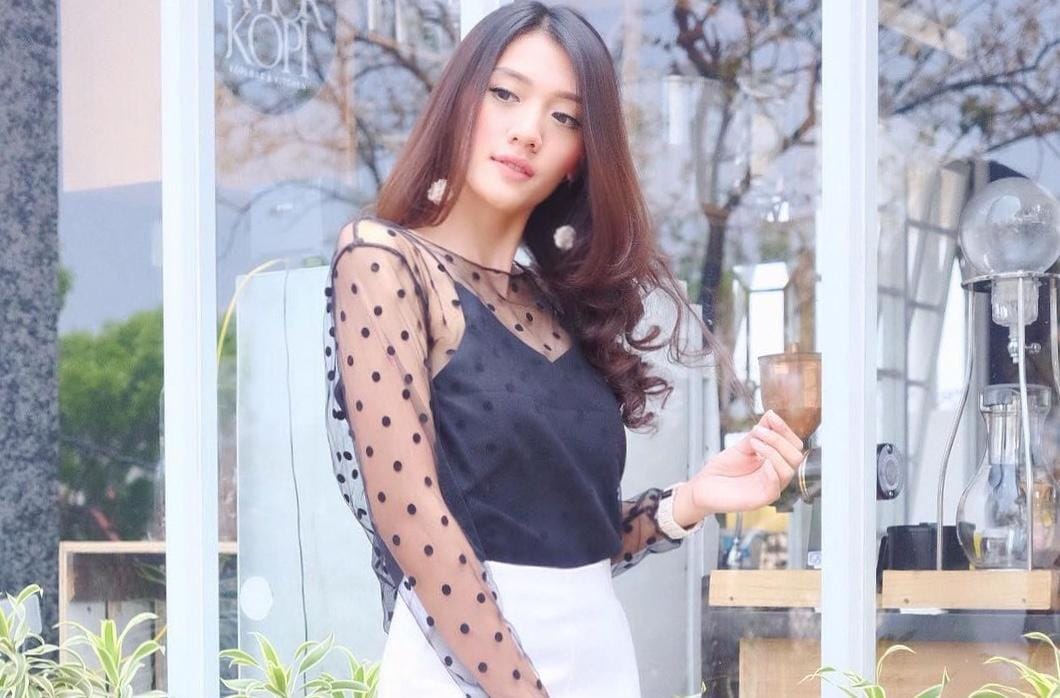 Anissa Aziza, Calon Istri Raditya Dika Ternyata Modis Banget Lho!