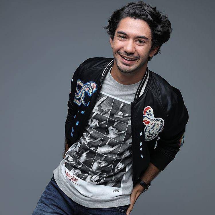 Instagram.com/officialpilarez