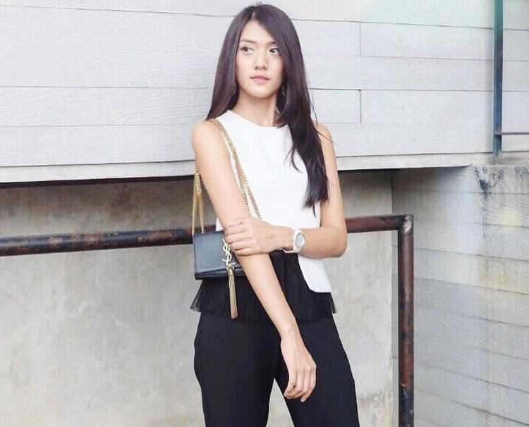 instagram.com/anissaaziza