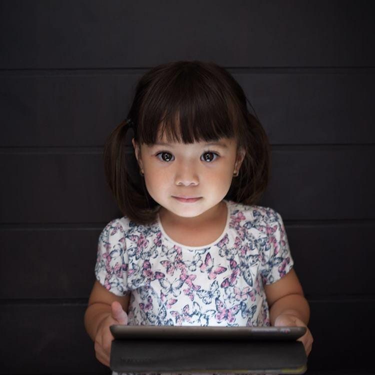 Instagram.com/gisel_la