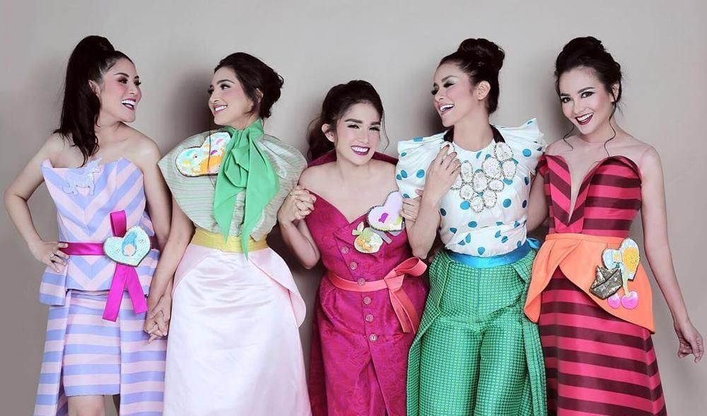 Instagram.com/nindyparasadyharsono - Moza Wahyu Photography