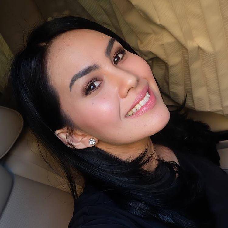 Instagram.com/kartikaputriworld