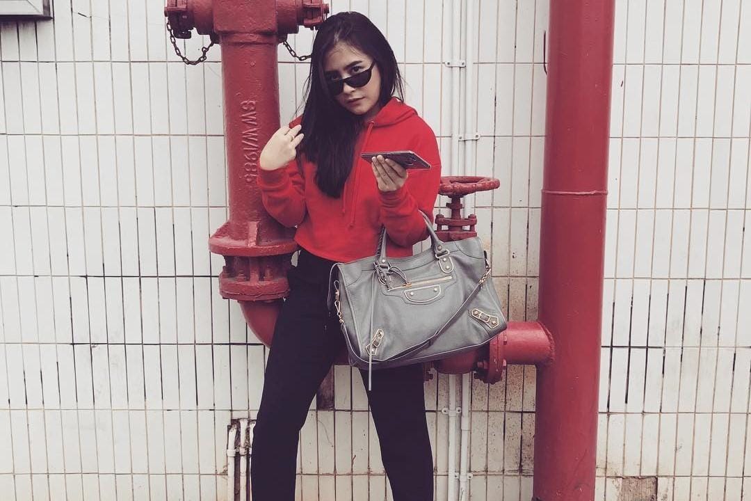 Hoodie dan Sweater jadi Pilihan Busana yang Tepat di Cuaca Dingin