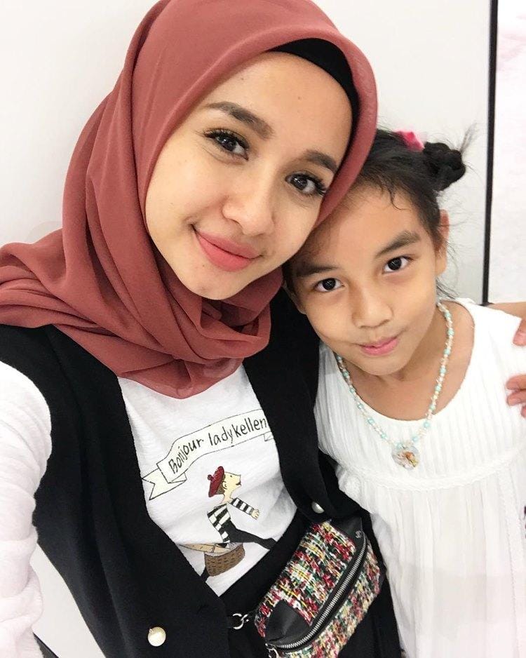 Instagram.com/laudyacynthiabella