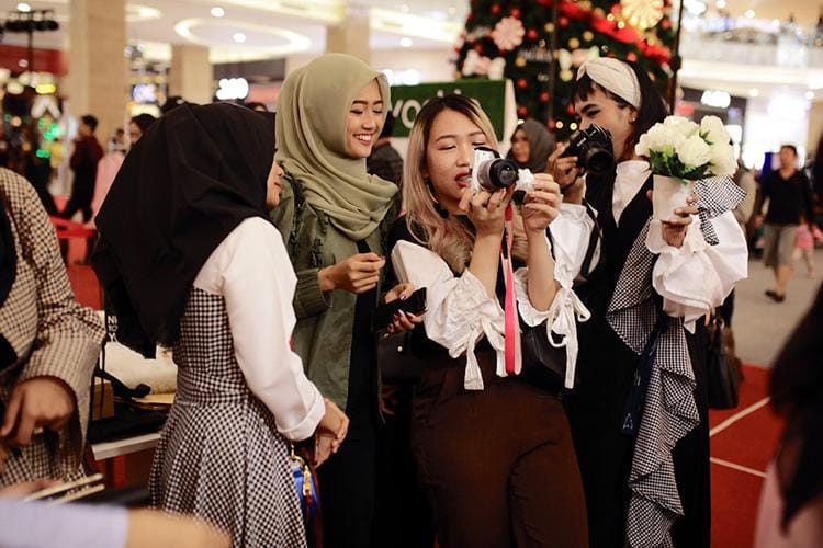 Popbela.com/Looke Cosmetics