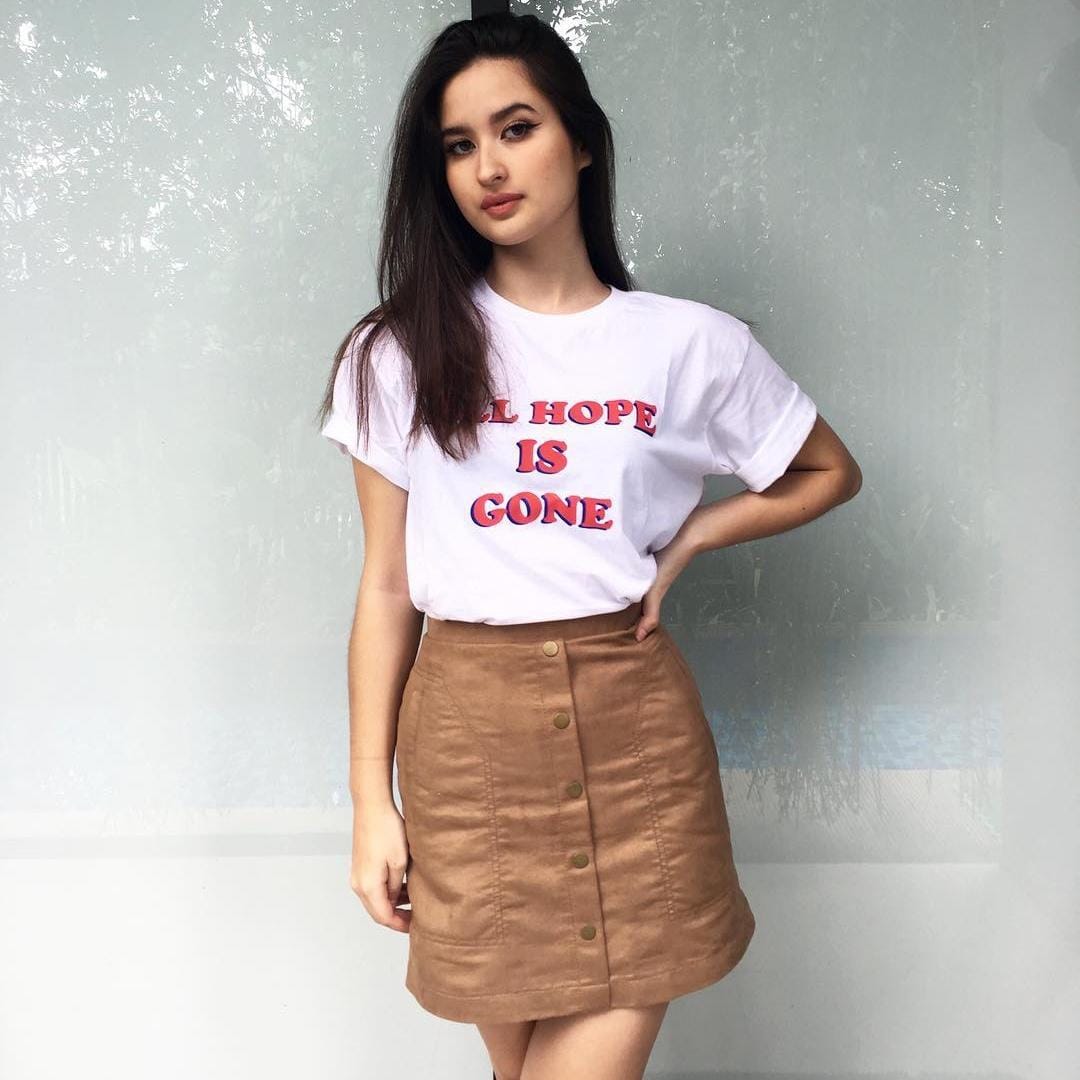 Instagram.com/stephaniepoetri