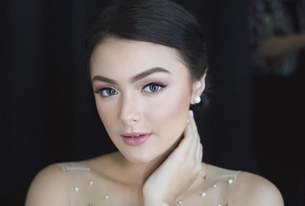 instagram.com/amandarawles