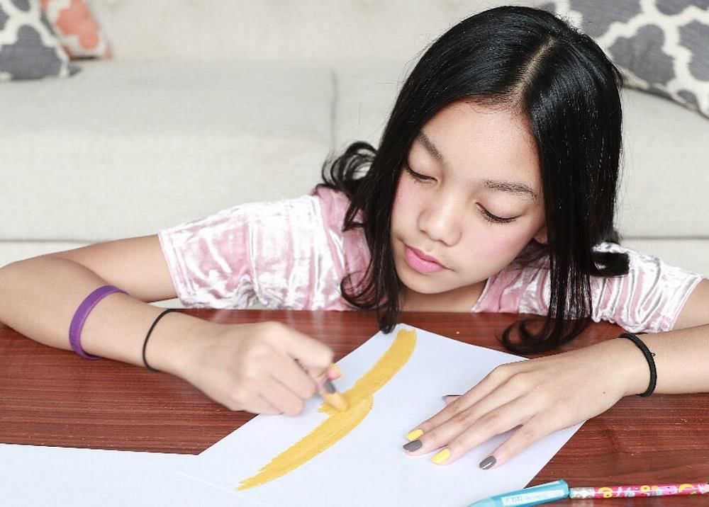 instagram.com/aku_naura