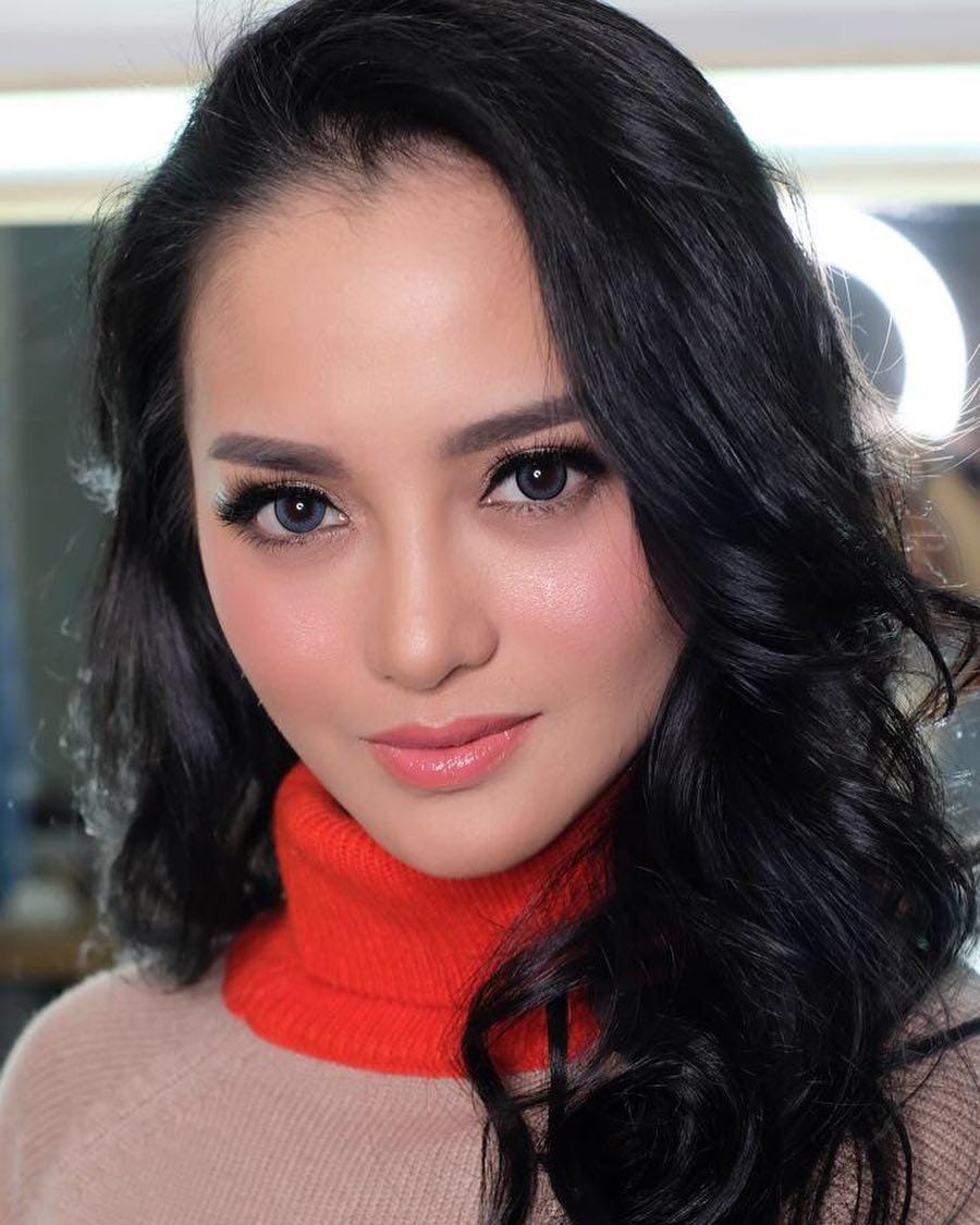 Instagram.com/ririnekawati