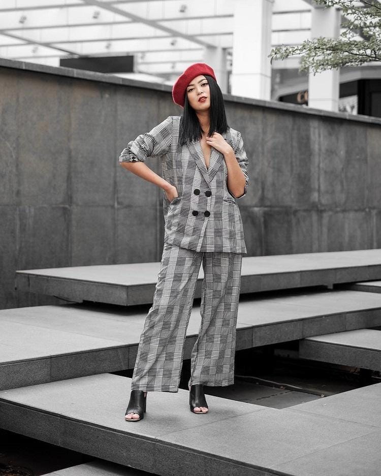 Instagram.com/elizrahajeng