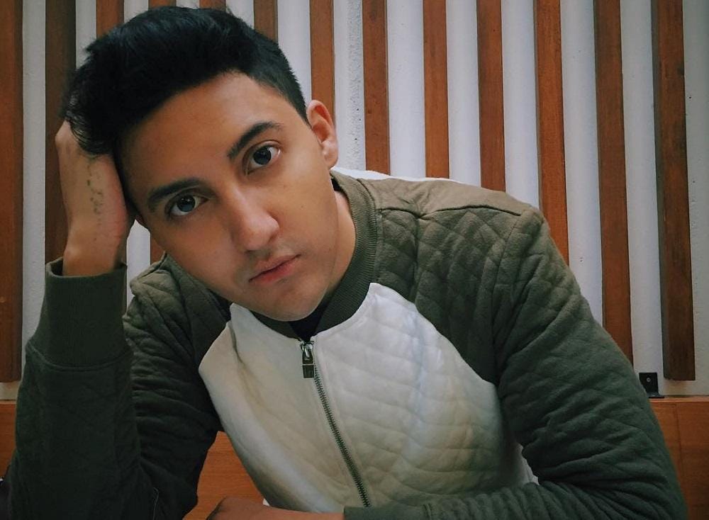 instagram.com/aronashab