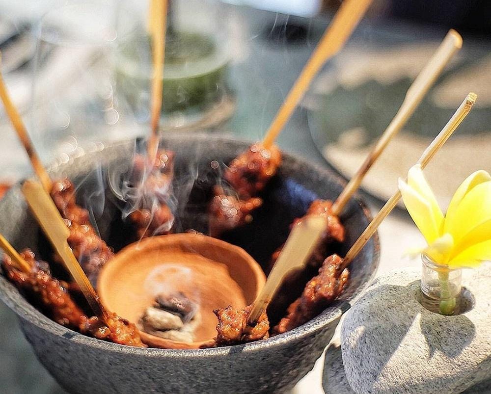 Meski Termasuk Mewah, Restoran Ini Benar-Benar Jaga Cita Rasa Masakan Indonesia