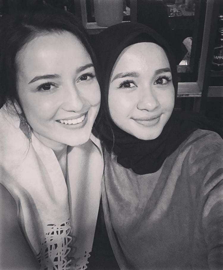 Instagram.com/julstelle