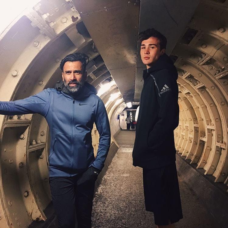 Instagram.com/valerieethomas