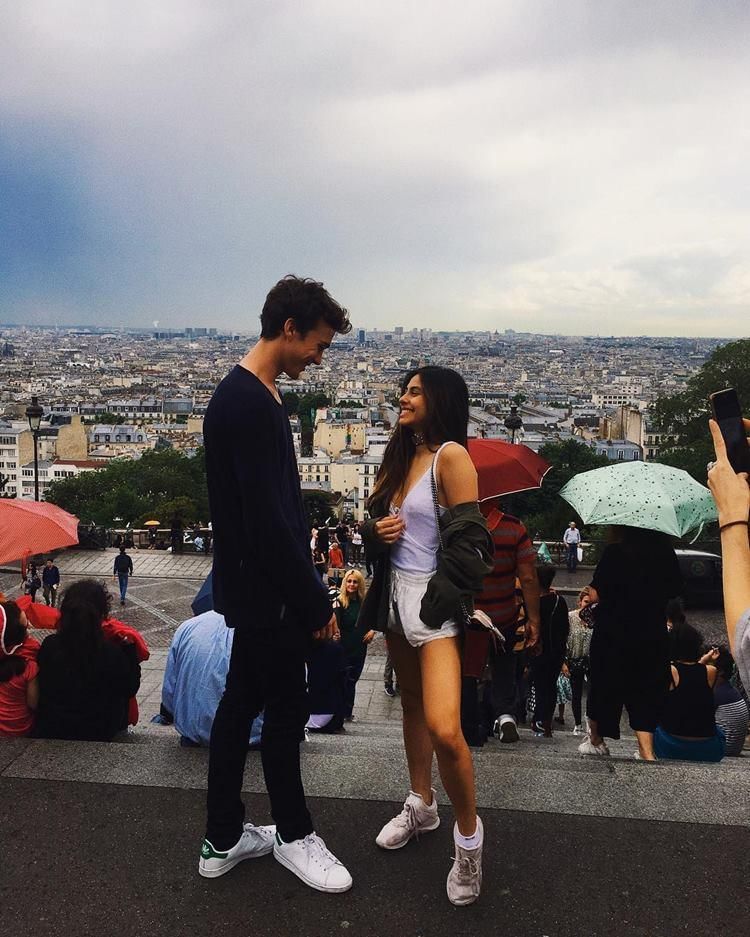 Instagram.com/valerieethomas