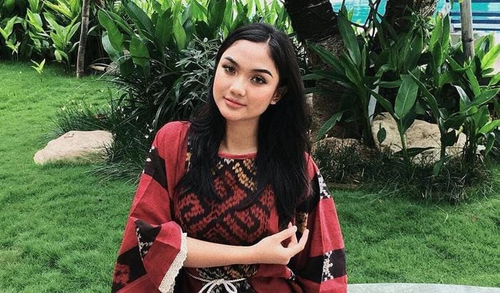 instagram.com/@lalamarionmj