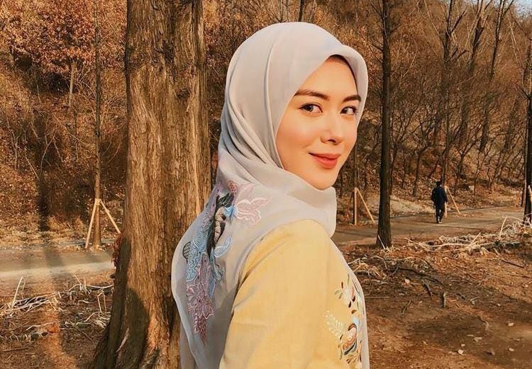 Instagram.com/xolovelyayana