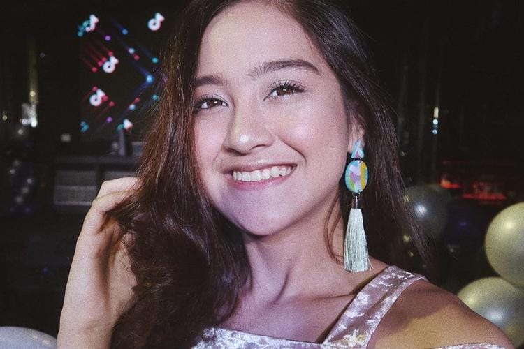 Instagram.com/@salshabillaadr