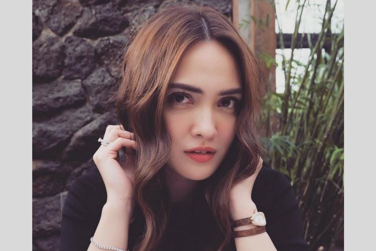 Instagram.com/@shandyaulia