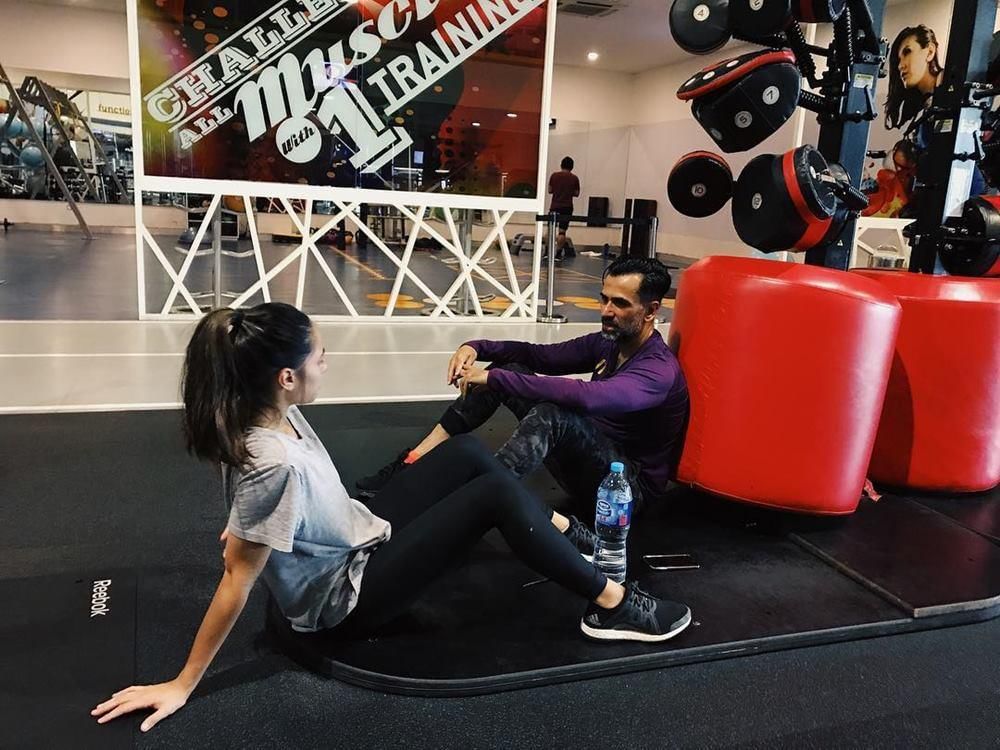 Instagram.com/valerieethomas