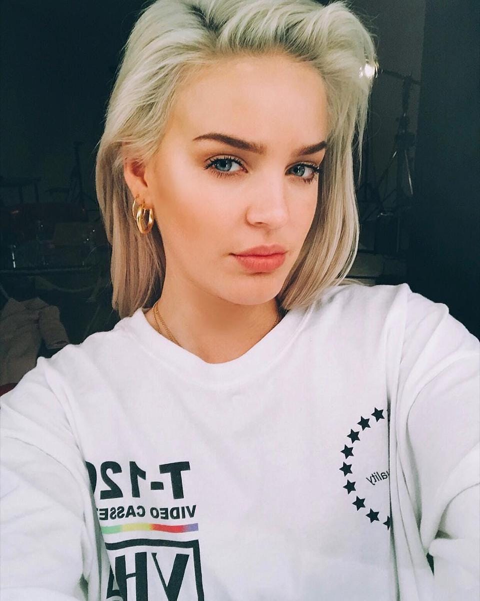 Instagram.com/Annemarieiam