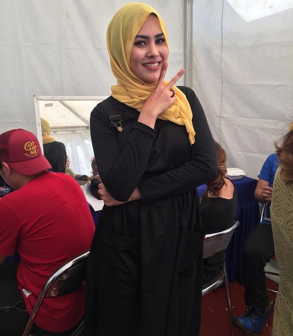 Instagram.com/kartikaputriworld