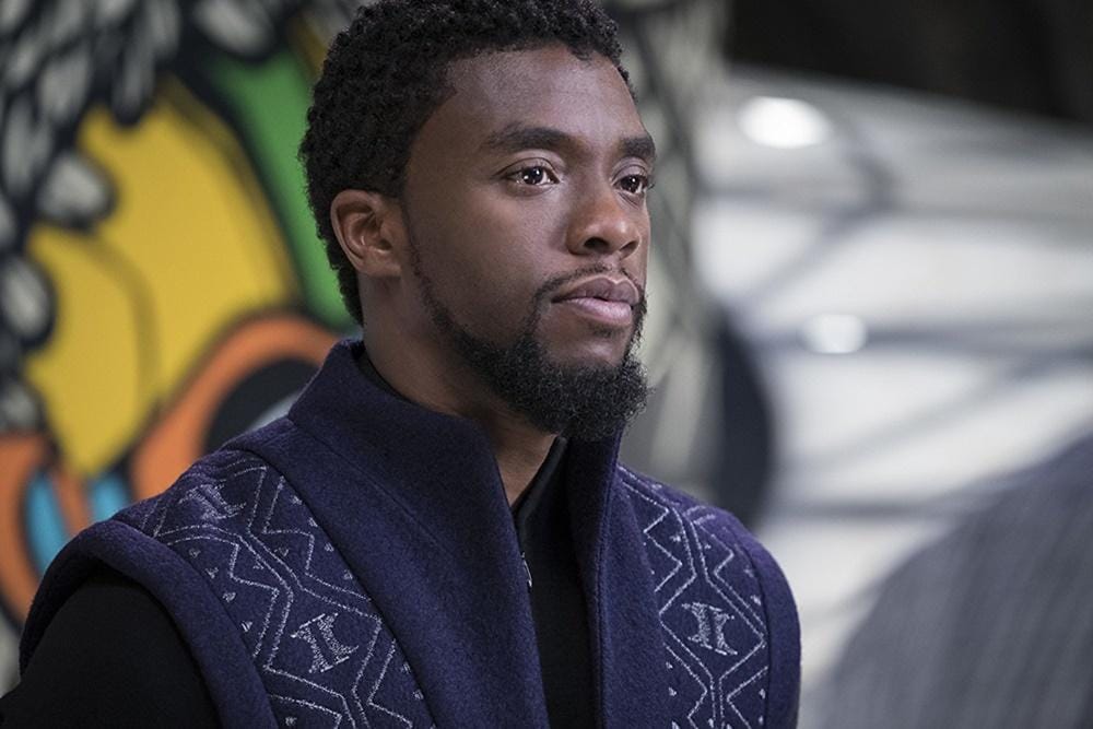 Mulai dari Jualan Baju Koko Hingga 4 Reaksi Netizen Indonesia Sambut Film Black Panther