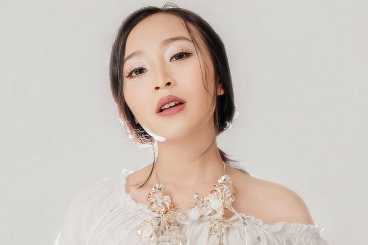 Instagram.com/@rinni_w