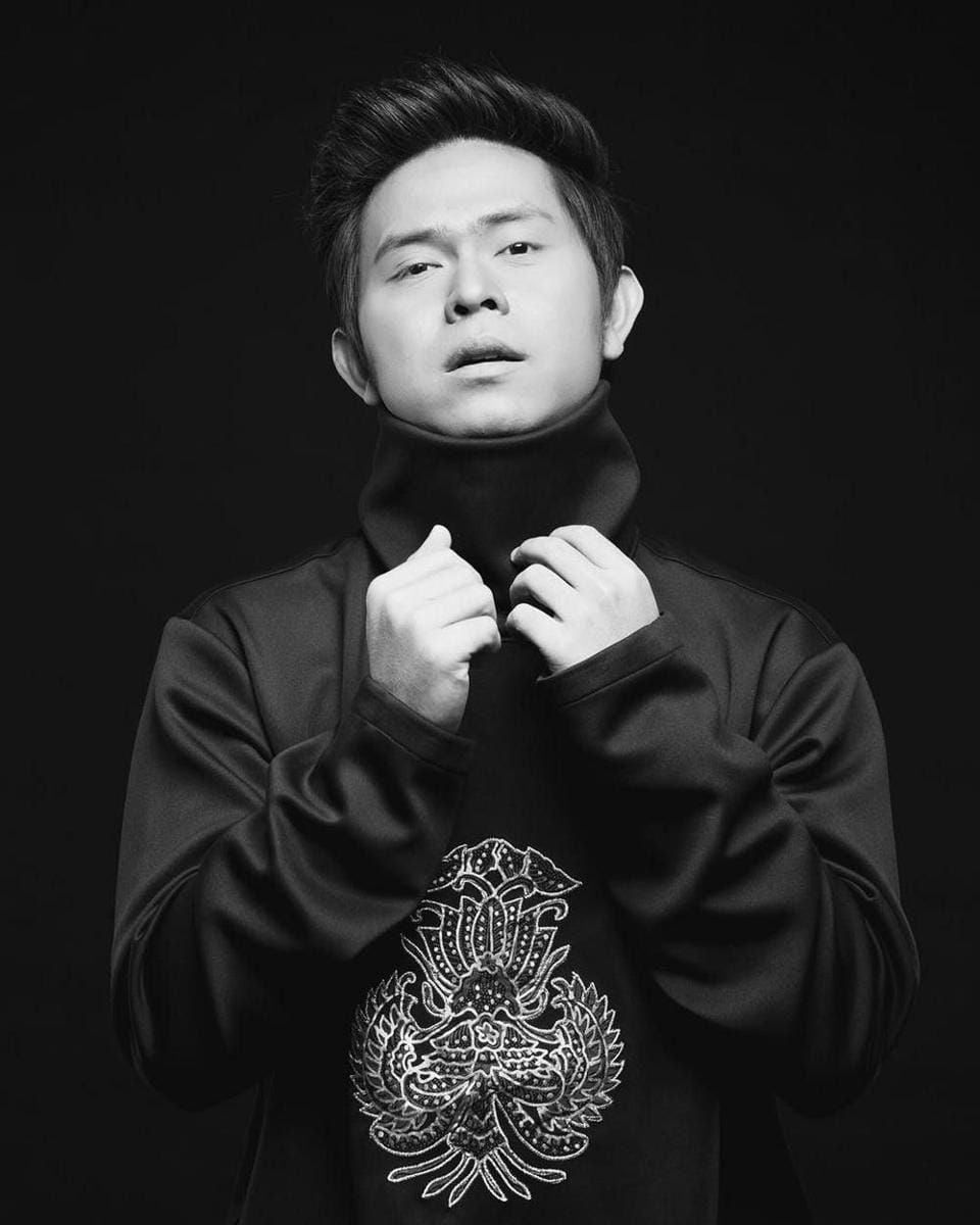 Instagram.com/cakra.khan