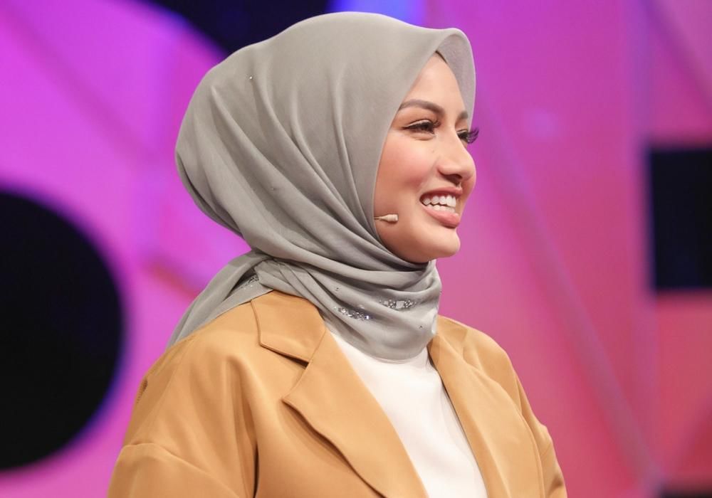 Instagram.com/neelofa