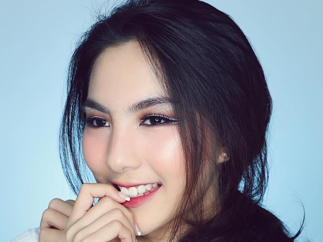 Instagram.com/deviennaaa